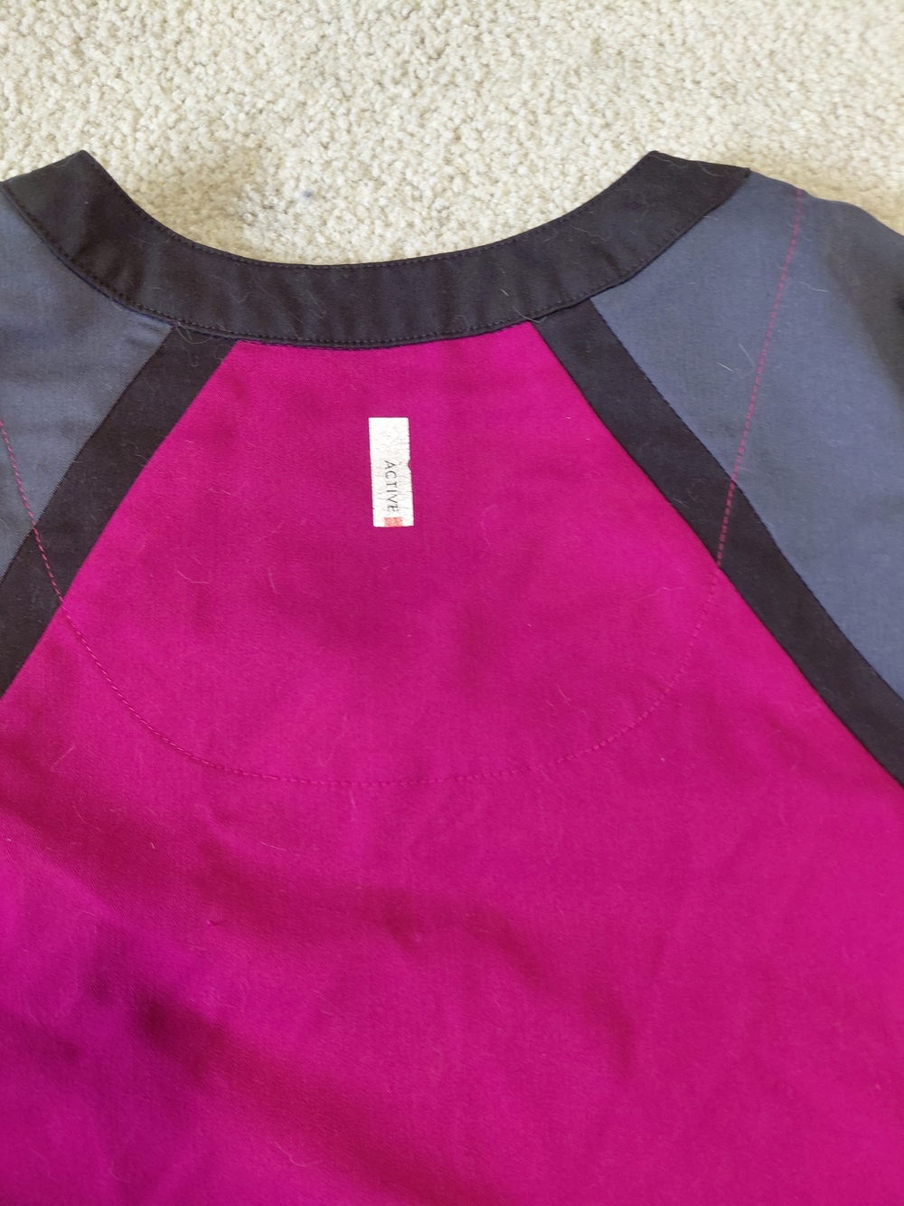 Grey's Anatomy Fuchsia & Gray V-Neck Scrub Top - Picture 4 of 4